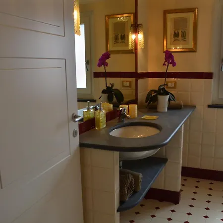 Delle Rose Chiavari