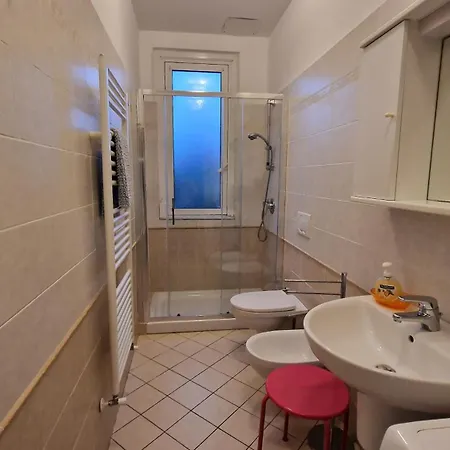 Delle Rose 3* キアーヴァリ